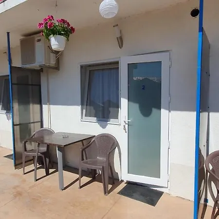 招待所 Casa Delfinul Albastru 3*