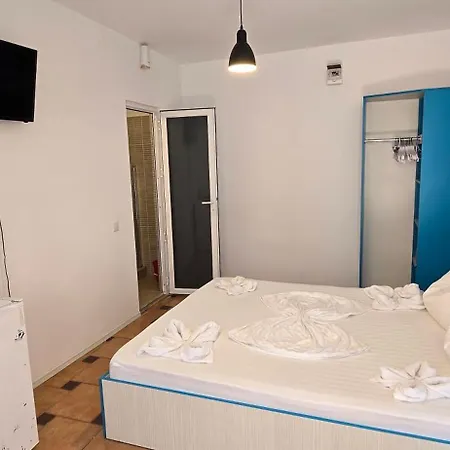 בית הארחה Casa Delfinul Albastru