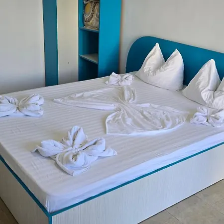 Guest house Casa Delfinul Albastru Costinesti